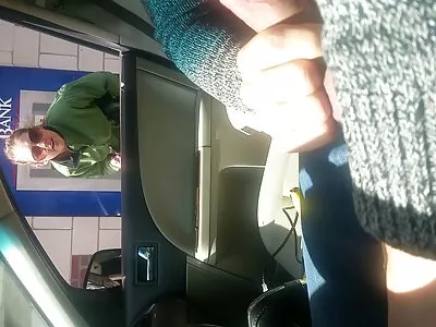 Дівчина робить член лоха самие популярние порно сайти жорстко, використовуючи рот перед раком