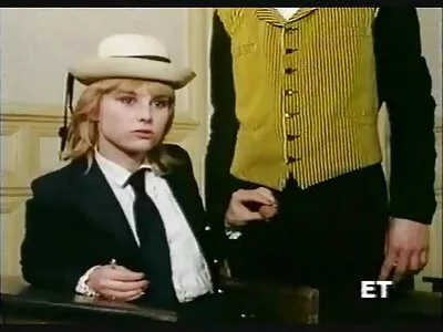 Секс утрьох - одна з повнометражні фільми порно найпростіших речей для азіатських підлітків