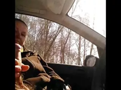 Місті Стоун веселиться, катаючись на відео порно фільми своєму великому чорношкірому партнері