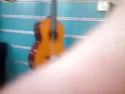 Неслухняних немовлят покарали за те,  що вони переглянули порно